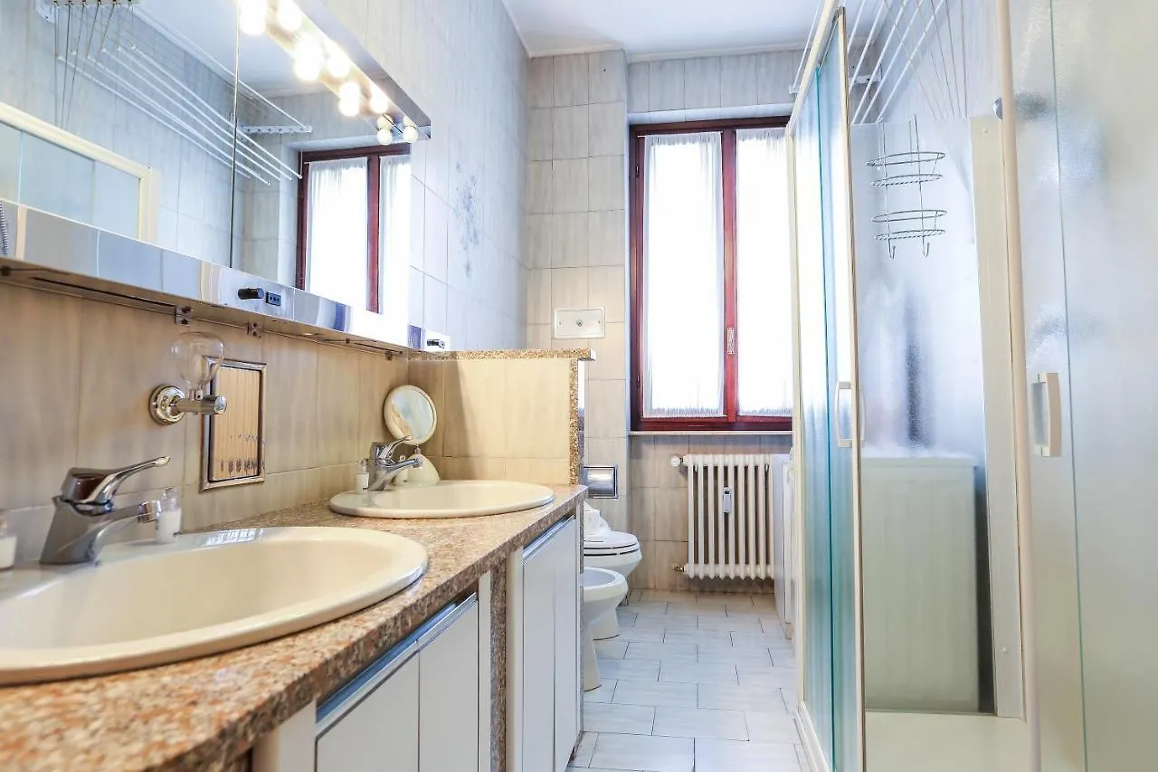 Amendola & Citylife-Portello Flat Milan
