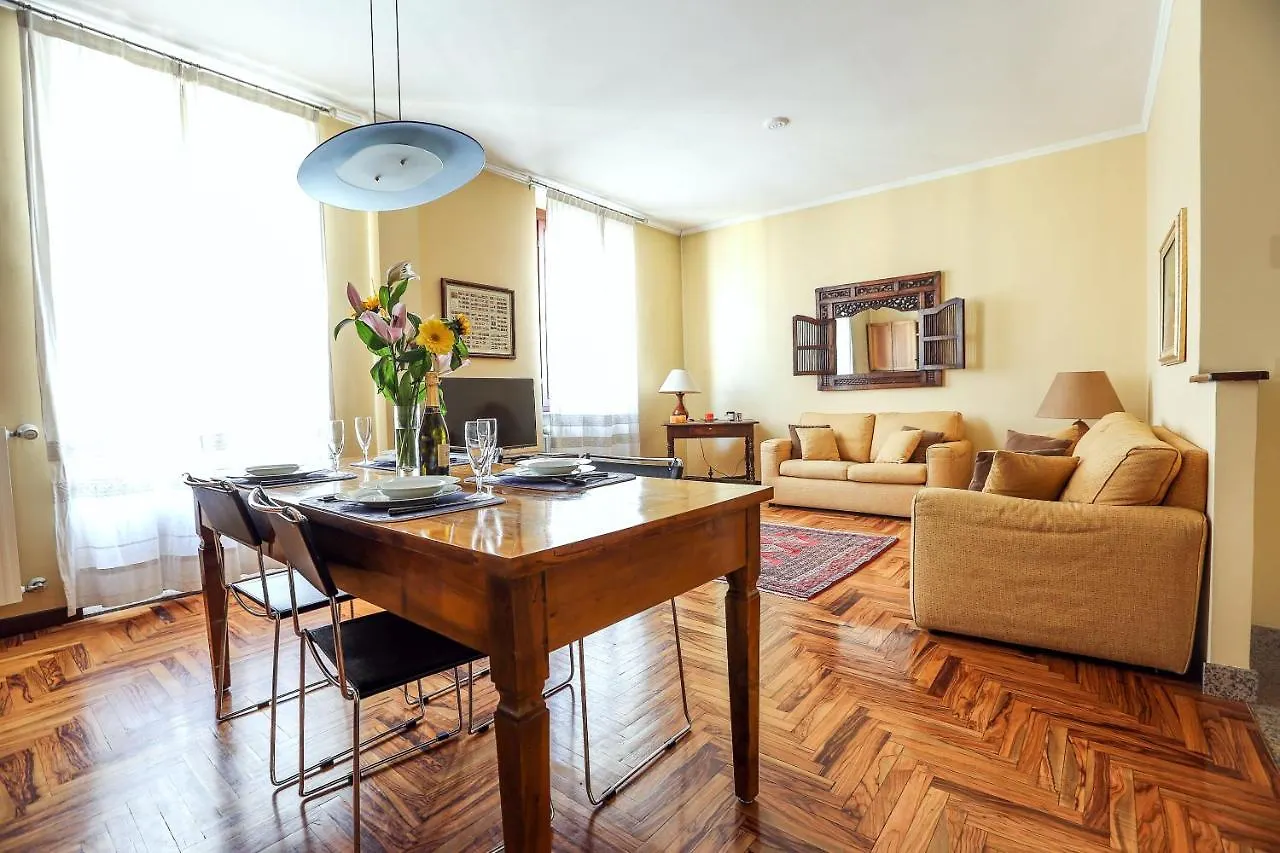 Amendola & Citylife-Portello Flat Milan 0*,